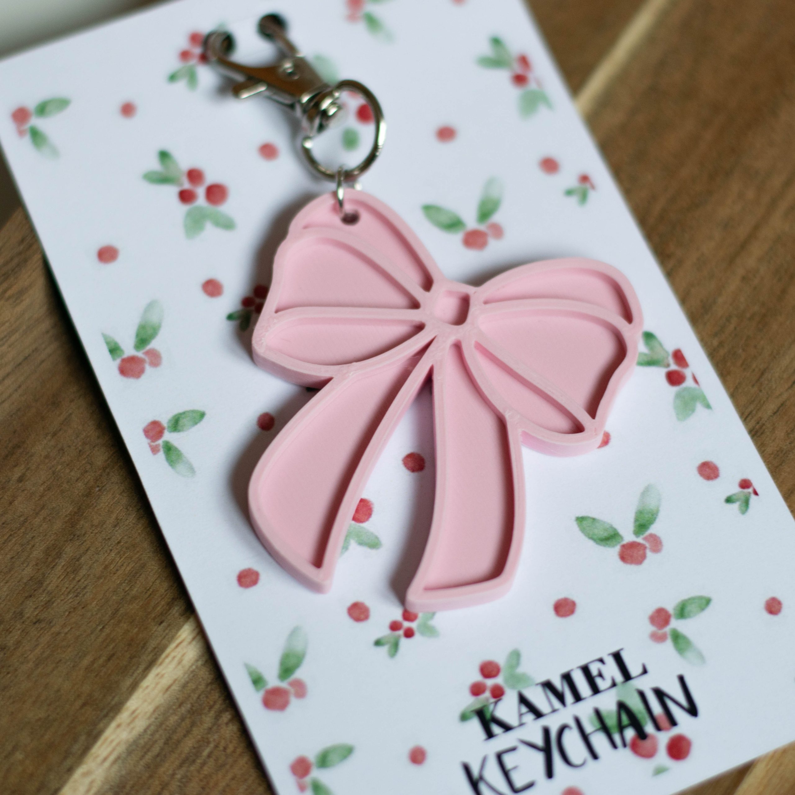 Obesek za ključe v obliki mašnice